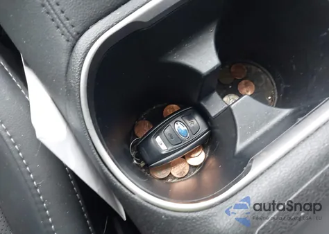 2024 Subaru Legacy Limited z USA, uszkodzony, nr VIN 4S3BWAN61R3006668